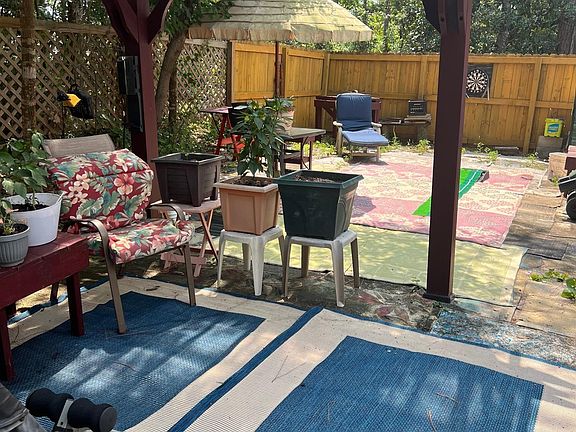 4th image of 97 Horn Cir #97