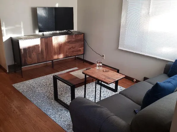 2986 Old Highway 8, Roseville, MN 55113