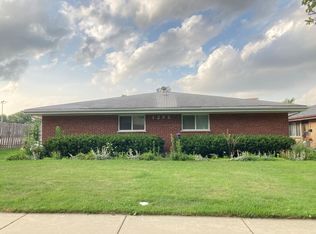 128 E Lorraine Ave APT B, Addison, IL 60101