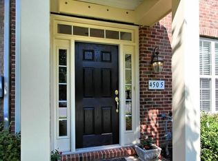 4505 Henley Pl, Fairfax, VA 22030
