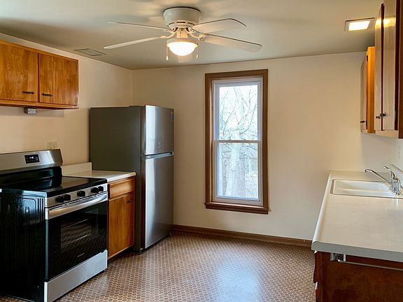 2nd image of 284 Sycamore St #A