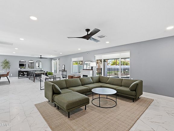 4th image of 2638 S BROOKS Circle