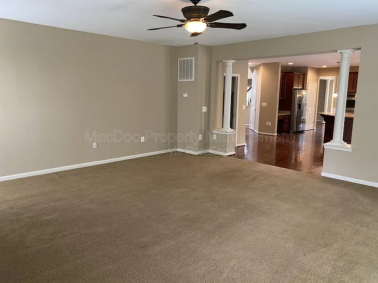 121 Riggs Rd — Photo 23