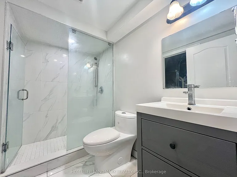 18 Fountain Ct — Photo 11