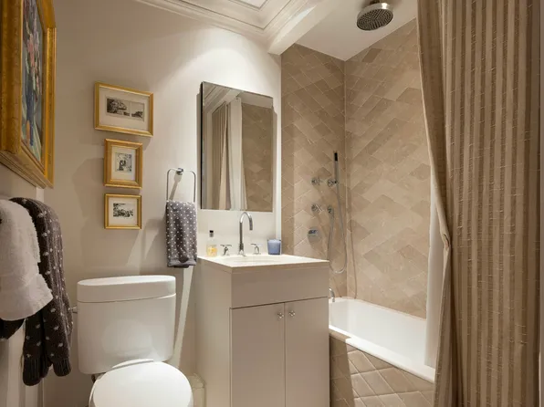 342 East 53rd Street image 8 of 8