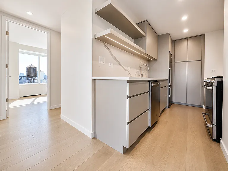 175 W 87th St #10A — Photo 9