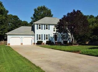 8335 Gettysburg Ln, Mechanicsville, VA 23111