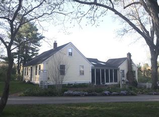 84 Providence St, Mendon, MA 01756