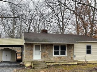 7180 Annapolis Woods Rd, La Plata, MD 20646
