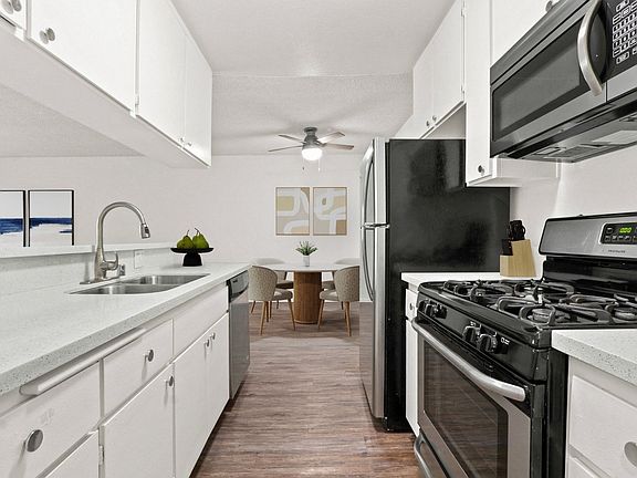 2nd image of 1709 S Westgate Ave APT 13