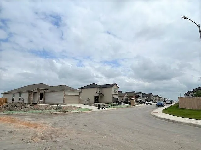 5651 Foppiano Loop — Photo 23