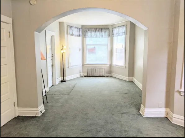 4202 N Drake Ave #1, Chicago, IL 60618