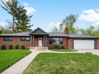 18120 Locherbie Ave, Beverly Hills, MI, 48025