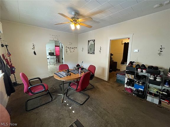 4th image of 3140 W 33rd St