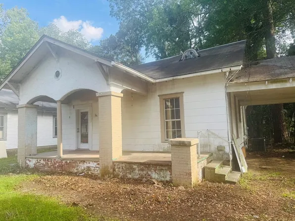 613 Catalpa Ave, Dothan, AL 36301