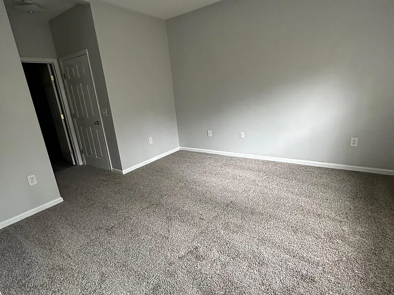 2225 Locksley Woods Dr #D — Photo 8