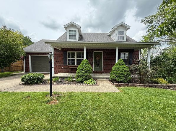 1110 N Locust St