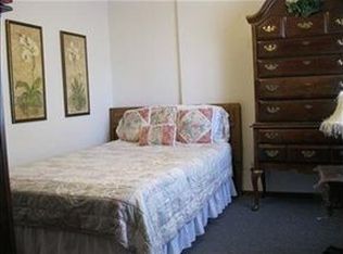 2210 John St SE, Albuquerque, NM 87102