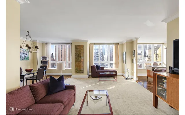 Sold by Douglas Elliman | media 27
