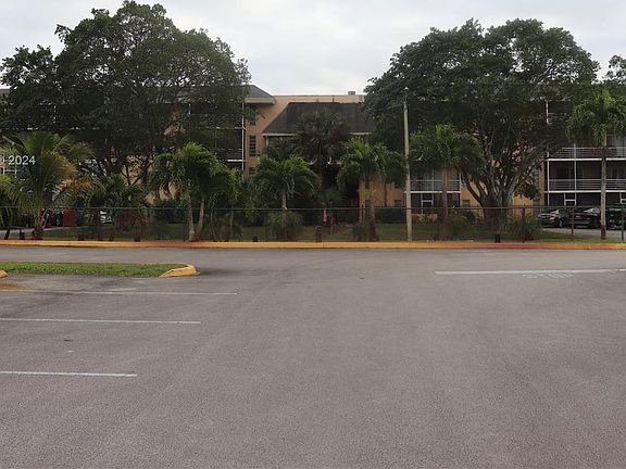 2nd image of 4848 NW 24th Ct APT 203