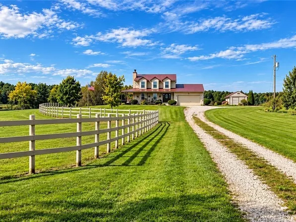 9742 Firestone Rd, Homerville, OH 44235