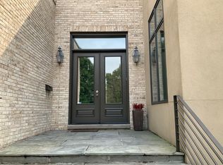 1119 Fairfield Rd, Glencoe, IL 60022