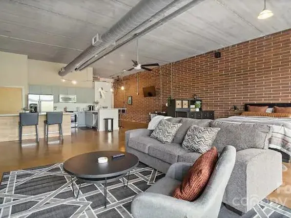 626 N Graham St Suite 408, Charlotte, NC 28202