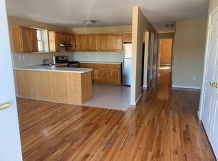 816 Vincent Ave #B, Bronx, NY 10465