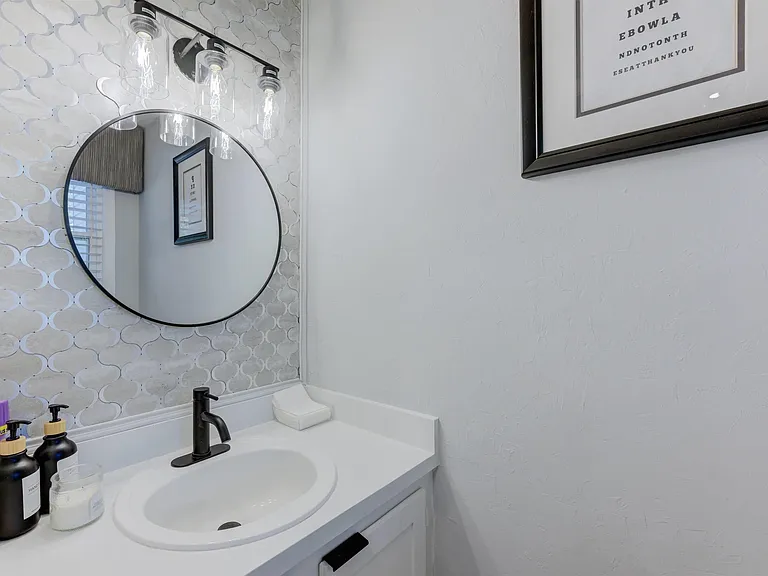 111 Village Walk — Photo 25
