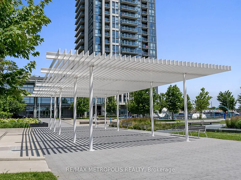 15 Zorra St #503 — Photo 43