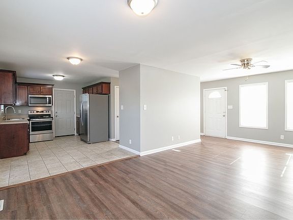 3rd image of 3836 Man O War Blvd