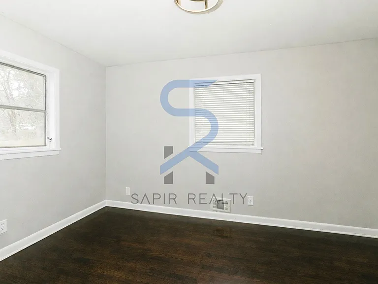 639 Skipper Dr NW — Photo 9