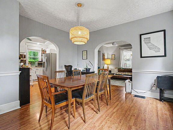 4th image of 18 16th St