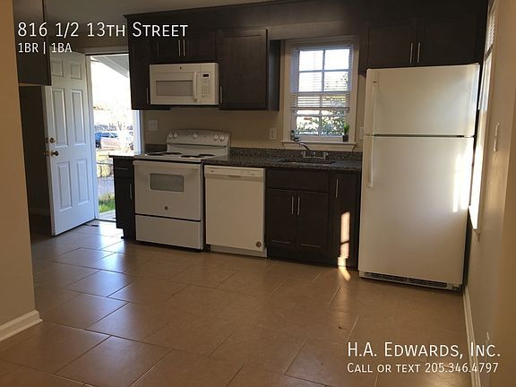 5th image of 816 1/2 13th St