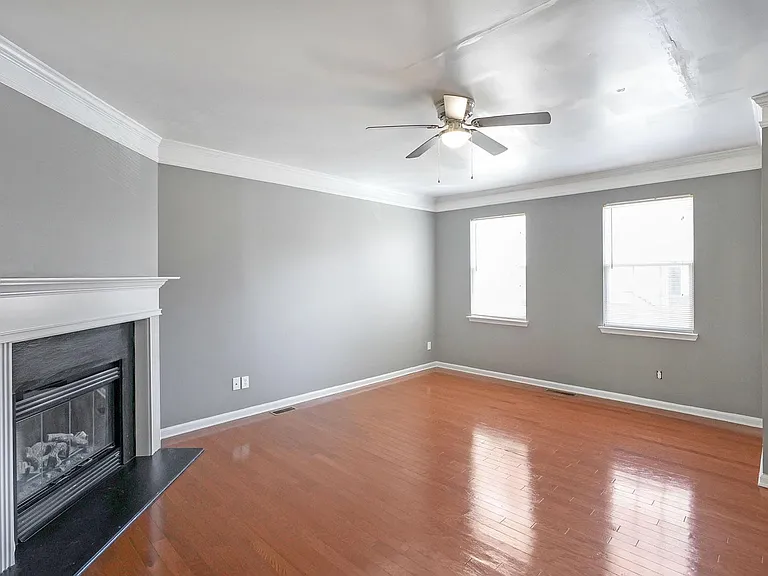 2217 Landing Walk Dr — Photo 10