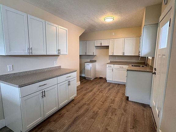 4th image of 1508 Upland Pl