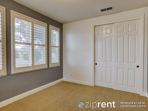 4th image of 1003 Azuar Dr