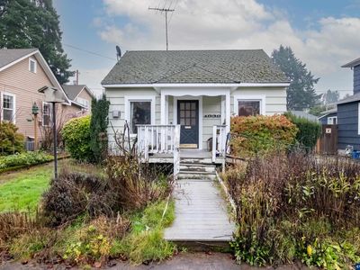 1030 21st St NE, Salem, OR, 97301