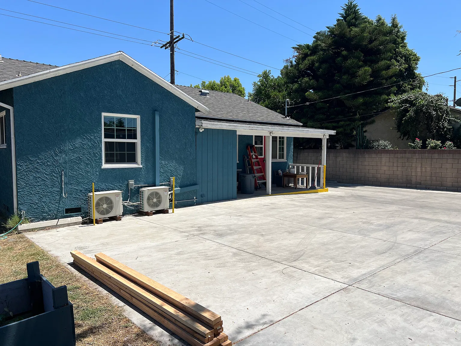 1117 S Valinda Ave — Photo 4