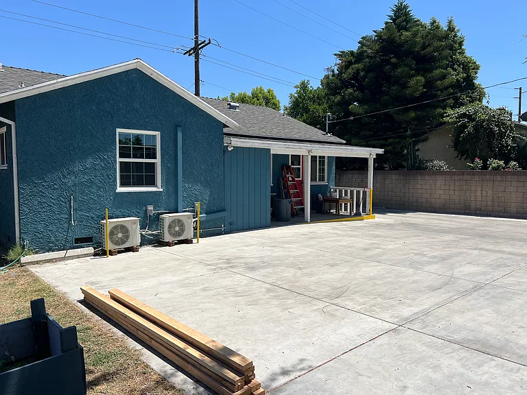 1117 S Valinda Ave — Photo 4