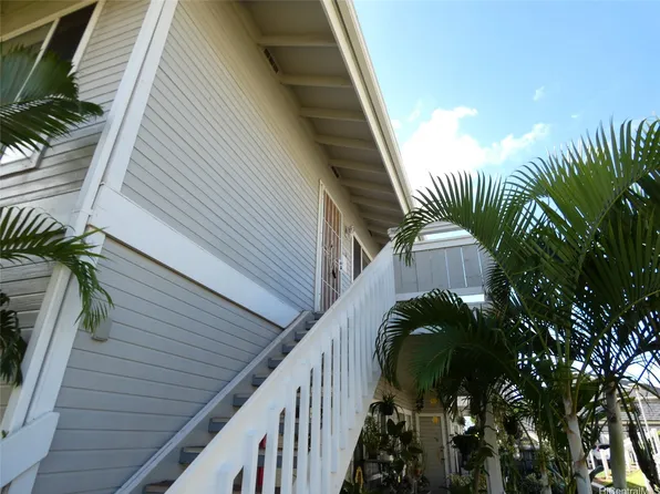 94-1259 Lumikula St #4U, Waipahu, HI 96797
