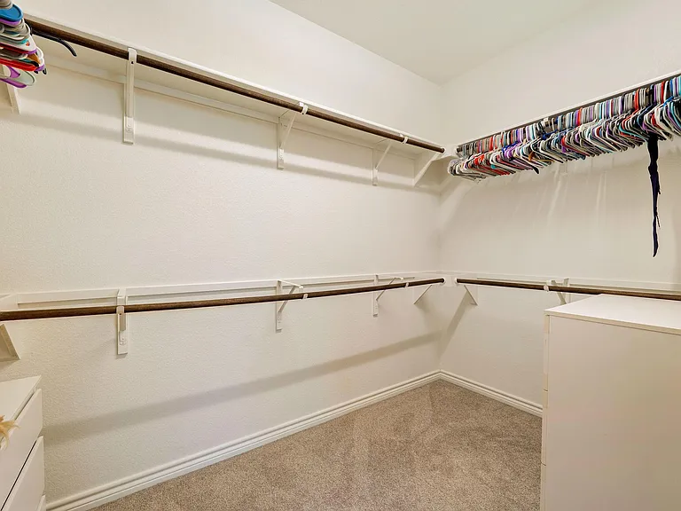 9010 Gage Dr — Photo 18