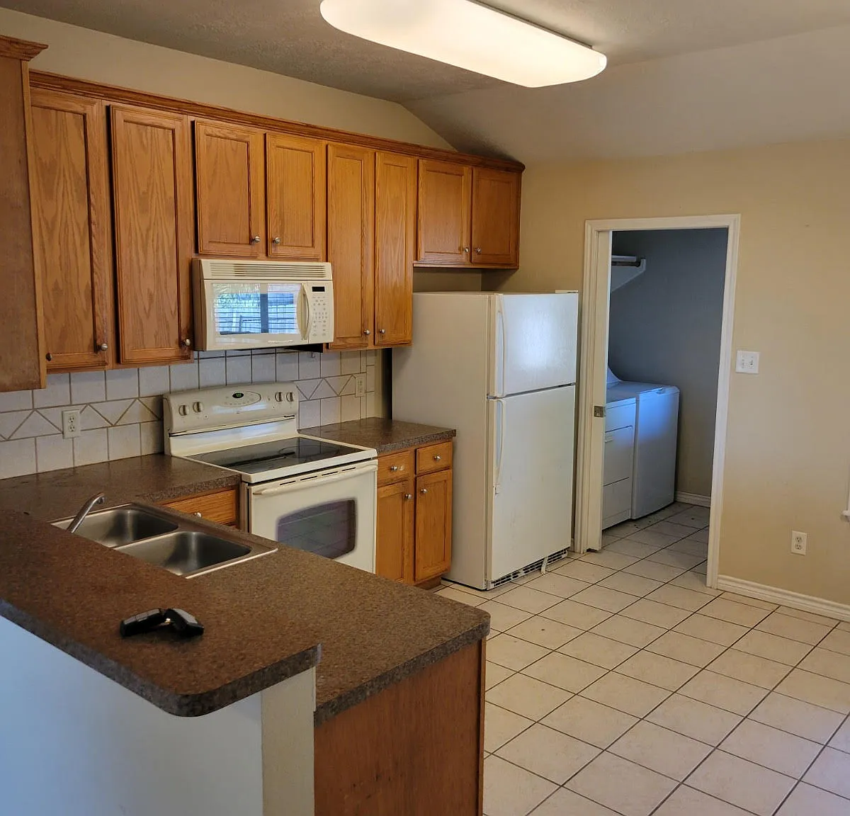4 bed, 1508 sqft, $1,800 — Photo 3
