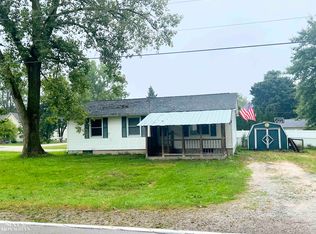 1533 Pug Rd, Saint Clair, MI 48079