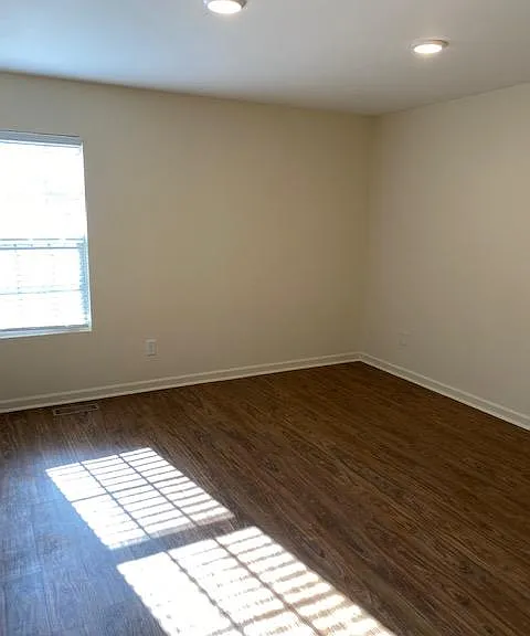 160 Spring Garden Cir — Photo 5