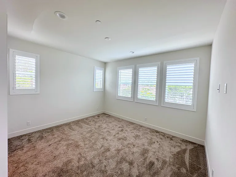 Bedrooms located on 3rd floor
