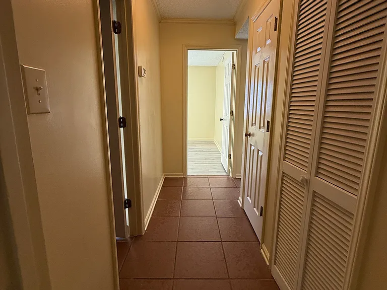 204 Davidson St — Photo 24