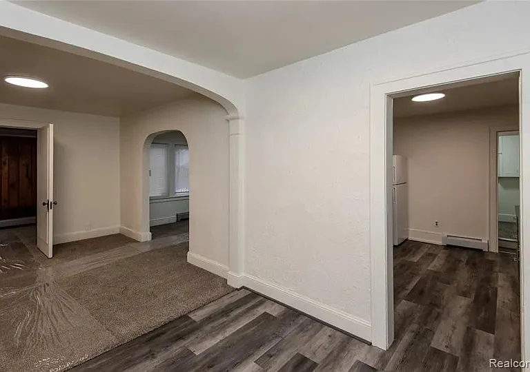 751 Dupont St — Photo 7