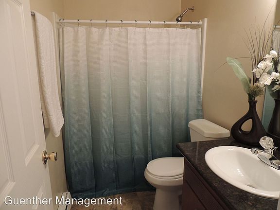 2nd image of 112 W Cliff Dr APT 101