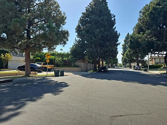 4th image of 1107 Salinas Ave